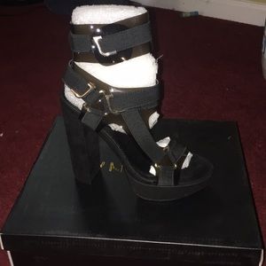 🔥Platform Sandals🔥